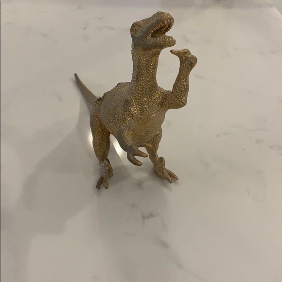 Gold Dinosaur Air Plant Holder - Picture 3 of 3